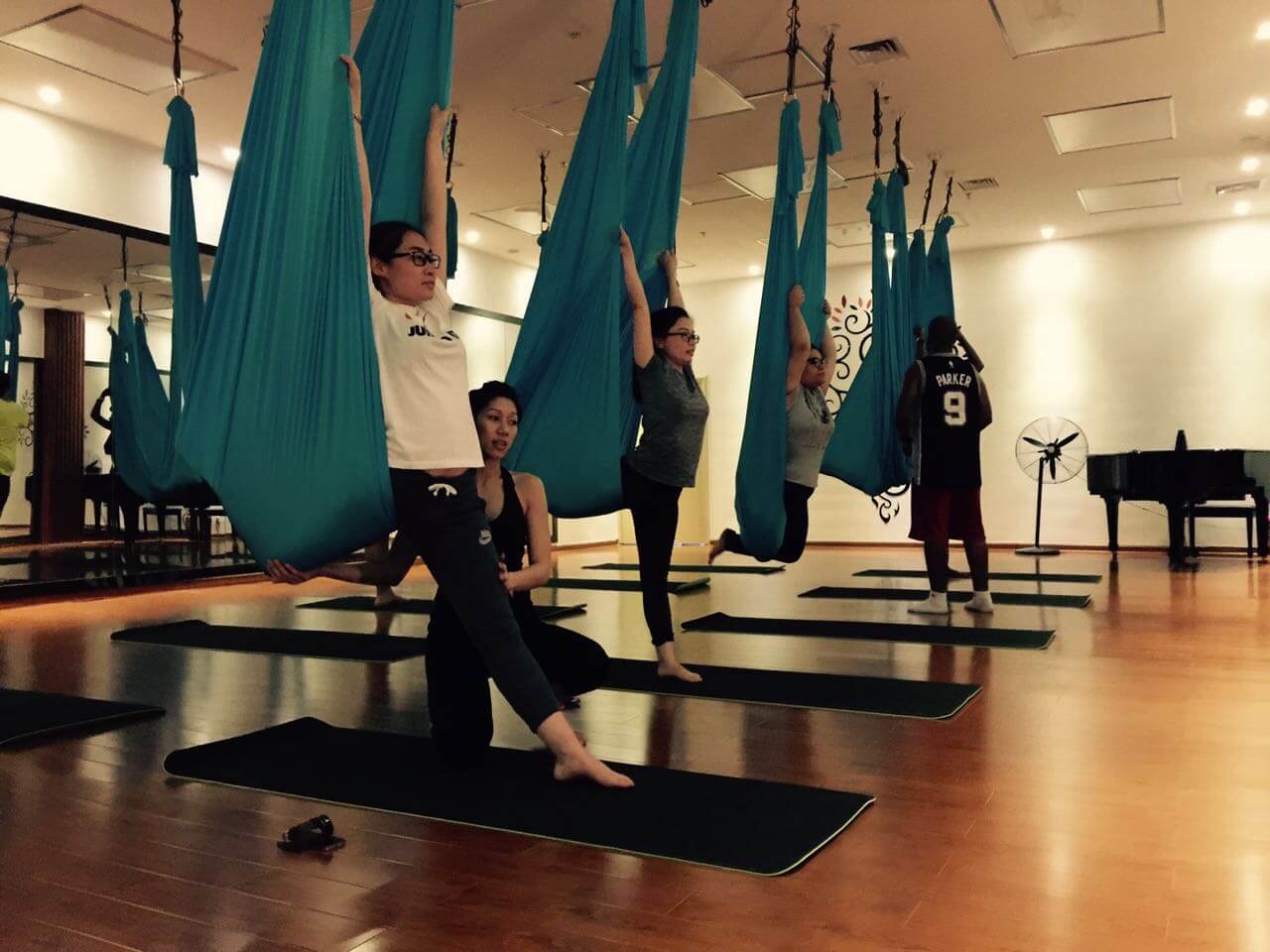 Aerial Yoga Hammock Inversion Silk Swing Blue Extended 6m x 3m Pre-owned | INSOURCE