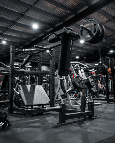 (Pre-Order) Pendulum Squat